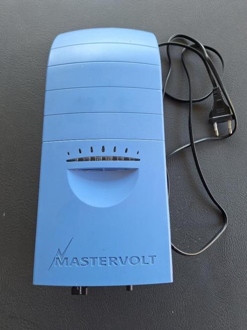 Mastervolt Soladin  600 omvormers SOLAREDGE P700-5R M4MRX, Doe-het-zelf en Verbouw, Zonnepanelen en Toebehoren, Zo goed als nieuw