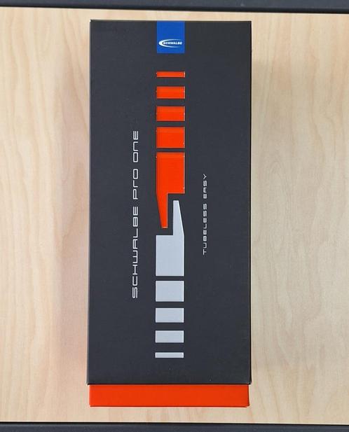 Buitenband Racefiets Schwalbe Pro One 32-622 zwart/bruin, Fietsen en Brommers, Fietsonderdelen, Nieuw, Racefiets, Band, Ophalen of Verzenden