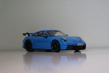 Porsche Gt3 1:18 beschikbaar voor biedingen