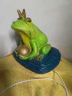 7827)  Heico  kikker met gouden bal  en verlichting, Ophalen of Verzenden