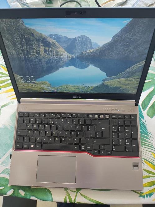 Fujitsu Intel Core i5 laptop met Windows 10 en met schade, Computers en Software, Windows Laptops, Gebruikt, 15 inch, HDD, 2 tot 3 Ghz