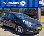 Kia Rio 1.2 CVVT Comfort Pack Schermpje Cruise Airco APK 1e, Gebruikt, 4 cilinders, Zwart, Origineel Nederlands
