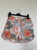 Name it korte broek maat 140 vrijwel nieuw, Broek, Meisje, Ophalen of Verzenden, Zo goed als nieuw