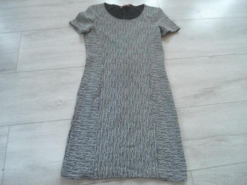 EDC; Zeer leuk stretch jurkje met korte mouw; maat M, Kleding | Dames, Jurken, Zo goed als nieuw, Maat 38/40 (M), Zwart, Boven de knie