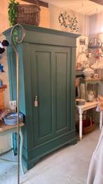 Oude demontabele groene kast, Ophalen, 100 tot 150 cm, Tante, Tante