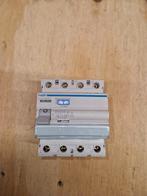 Hager Aardlekschakelaar 63A 0.03A, Hobby en Vrije tijd, Ophalen of Verzenden