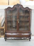 Antieke wortelnoten porseleinkast circa 1780 (Louis Seize), Antiek en Kunst, Ophalen of Verzenden