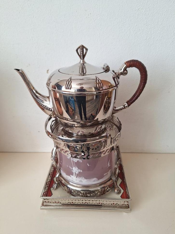 Zilveren theekan, met theelicht en onderplaat, Antiek en Kunst, Antiek | Overige Antiek, Ophalen of Verzenden