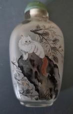 Oud Chinees glazen snuif flesje met poezen afbeelding, Antiek en Kunst, Ophalen of Verzenden
