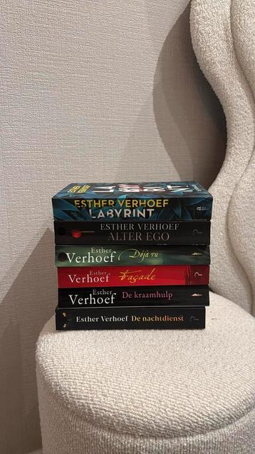 Esther Verhoef Boeken - 6 Stuks beschikbaar voor biedingen
