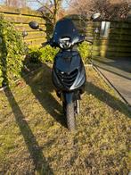 Piaggio zip 4T geel kenteken, Fietsen en Brommers, Scooters | Piaggio, Ophalen, Gebruikt, Maximaal 45 km/u, Zip
