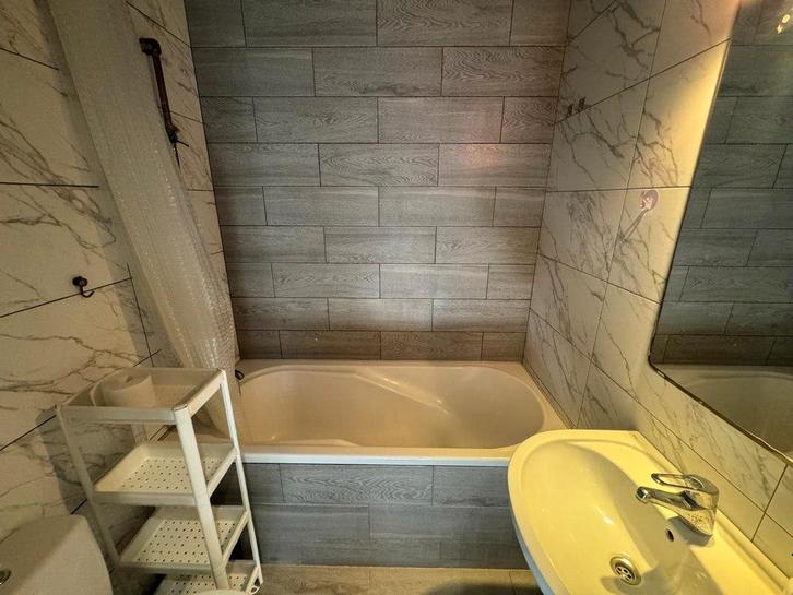 Badkamerrenovatie & Restauratie - Sleutelklaar!, Doe-het-zelf en Verbouw, Tegels, Nieuw, Vloertegels, Overige materialen, 60 cm of meer