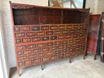 Chinese antieke houten apothekerskast 19e eeuw, Ophalen