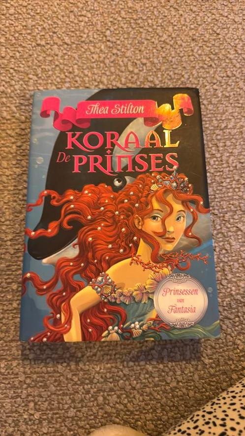 Thea Stilton - De Koraalprinses, Boeken, Kinderboeken | Jeugd | 10 tot 12 jaar, Zo goed als nieuw, Ophalen of Verzenden