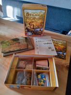 Stenen Tijdperk Bordspel, Hobby en Vrije tijd, Gezelschapsspellen | Bordspellen, Een of twee spelers, Ophalen of Verzenden, Nieuw