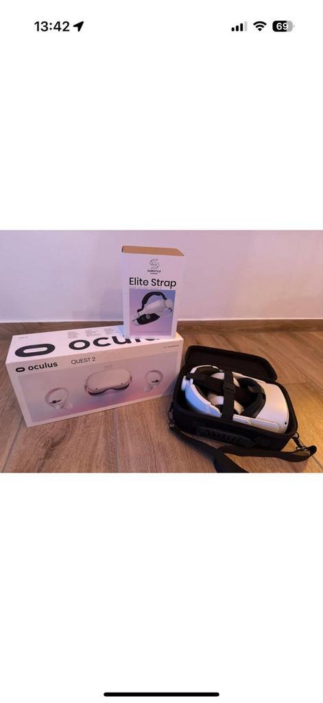 Oculus Quest 2 met Elite Strap en Travel Case, Spelcomputers en Games, Virtual Reality, Zo goed als nieuw, Ophalen of Verzenden