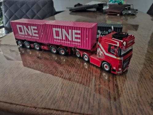 Wsi weeda daf pablo escobar, Hobby en Vrije tijd, Modelauto's | 1:50, Zo goed als nieuw, Bus of Vrachtwagen, Wsi, Ophalen of Verzenden