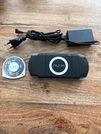 Sony PSP 2000 + Game + Oplader, Zwart, Ophalen of Verzenden, PSP, Gebruikt
