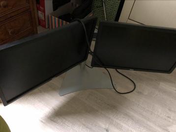 Dell dubbel scherm met standaard beschikbaar voor biedingen