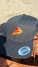 Pizza Pet en smilie pet- Nieuw, Nieuw, Pet, Yupoong, One size fits all