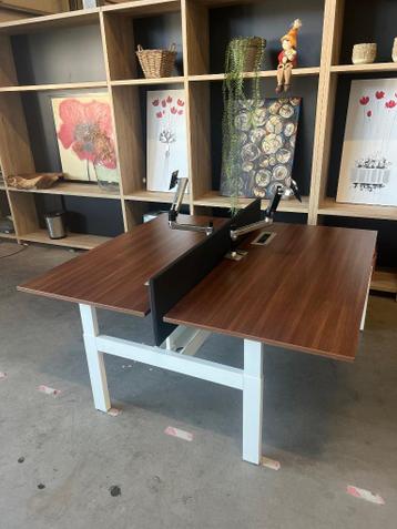 Ahrend duo-bureau slinger/monitor arm/stopcontact, 10 stuks - afbeelding 3