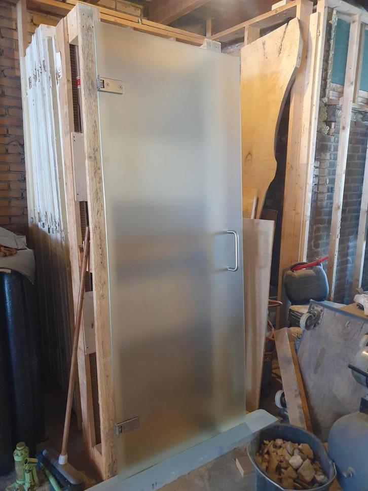Douchedeur glas binnendeur zo goed als nieuw!, Doe-het-zelf en Verbouw, Deuren en Horren, Zo goed als nieuw, Binnendeur, 200 tot 215 cm