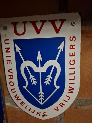 oud emaillen bordje Unie vrouwelijke vrijwilligers beschikbaar voor biedingen