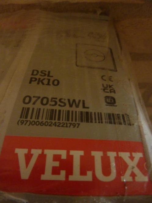Nieuw Velux verduisterend gordijn  / DSL PK10 ( 94x160 )., Huis en Inrichting, Stoffering | Gordijnen en Lamellen, Nieuw, 100 tot 150 cm