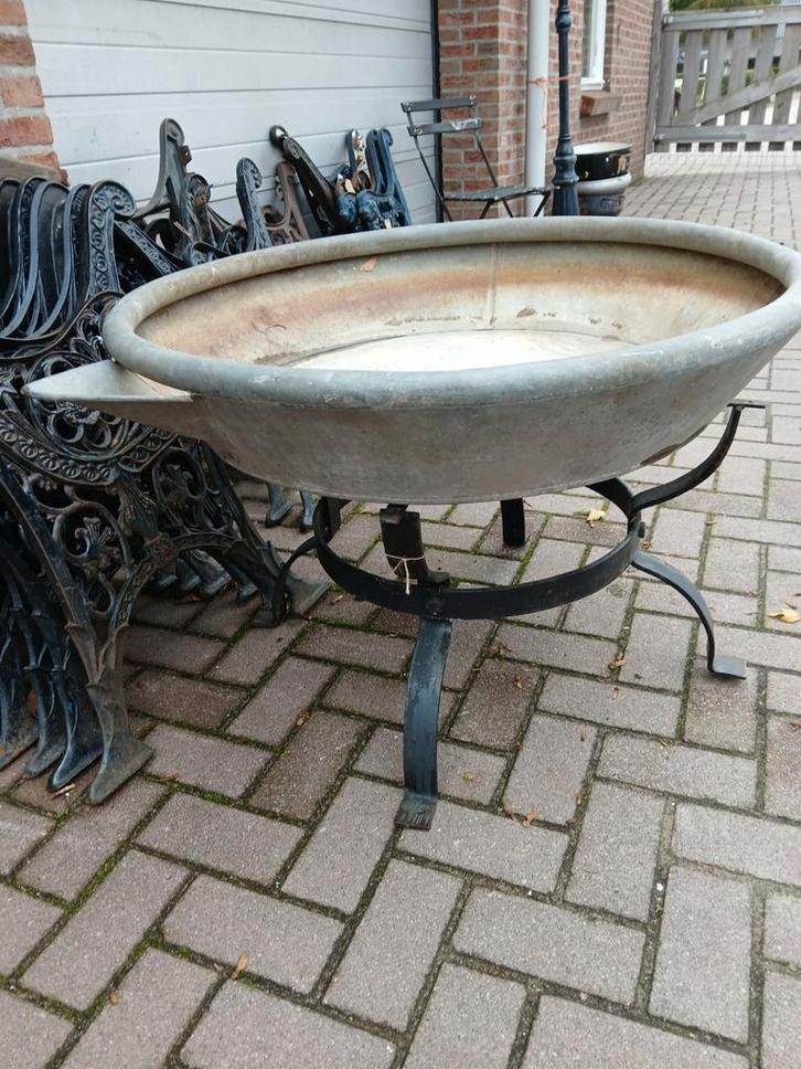 Zinken Plantenbak met IJzeren Onderstel, Tuin en Terras, Tuinvazen, Gebruikt, Ophalen