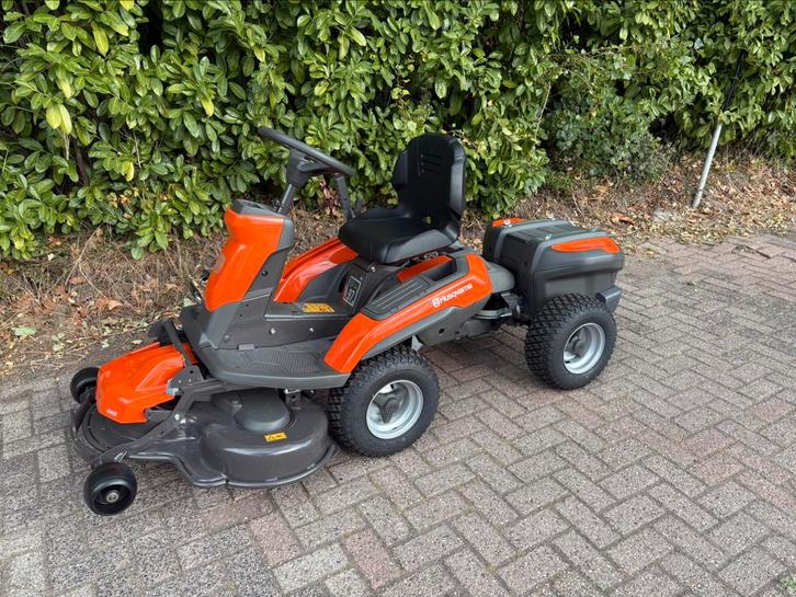 Husqvarna Rider 200iX AWD 4WD elektrische zitmaaier accu, Tuin en Terras, Zitmaaiers, Nieuw, 90 tot 120 cm, Ophalen