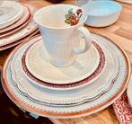 Wedgwood edmee schotels nog 8, Huis en Inrichting, Keuken | Servies, Verzenden, Zo goed als nieuw, Wedgwood, Kop(pen) en/of Schotel(s)