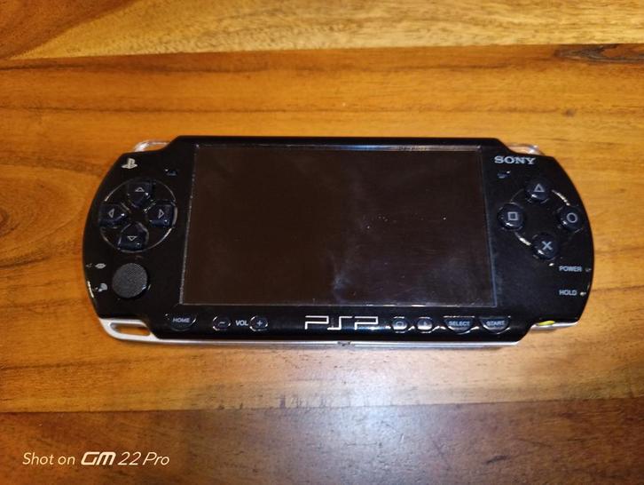 Psp 3000 met een game, Spelcomputers en Games, Spelcomputers | Sony PSP, Zo goed als nieuw, PSP 3000, Zwart, Met games, Ophalen of Verzenden