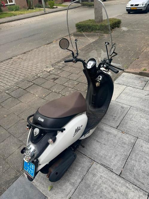 Sym Mio 50 2015 // blauw kenteken, Fietsen en Brommers, Scooters | SYM, Gebruikt, Mio, Ophalen