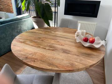 Ronde mango houten tafel 121cm dia beschikbaar voor biedingen
