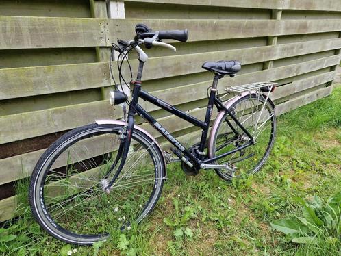 Opknap fiets die nog goed werkt, Fietsen en Brommers, Fietsen | Dames | Damesfietsen, Gebruikt, Batavus, Versnellingen, Ophalen