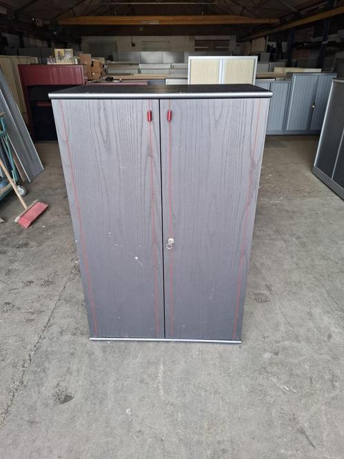 Gratis MDF draaideurkast met lade en legborden, Huis en Inrichting, Kasten | Ladekasten, Gebruikt, 100 tot 150 cm, 50 tot 100 cm