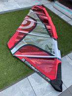 Set 3 Neilpryde surfzeilen, 2 masten, giek, Watersport en Boten, Windsurfen, Ophalen, Gebruikt, Complete set