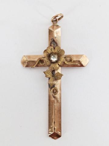 Kruisje Biedermeier hanger verguld streeksieraad ca 1850 beschikbaar voor biedingen