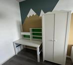 Bureau + kastjes + kledingkast, Ophalen, Zo goed als nieuw, Eenpersoons