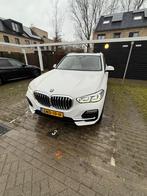 BMW X5 45e 394pk 2020 Wit full pano skylounge laser, Auto's, BMW, Wit, 2410 kg, Vierwielaandrijving, Dealer onderhouden