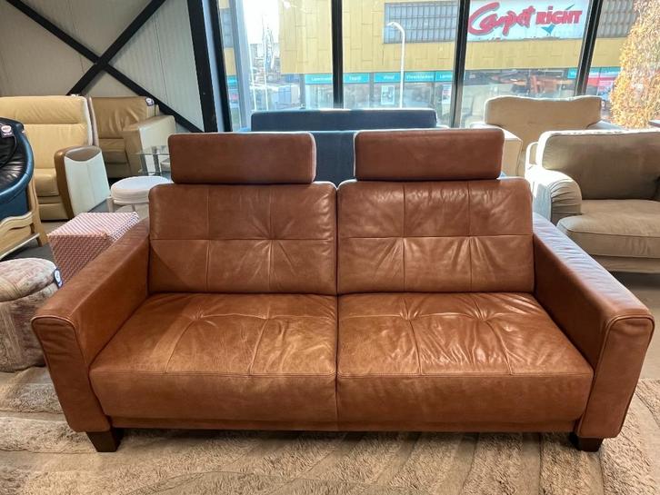 bank cognac, Huis en Inrichting, Banken | Complete zithoeken, Zo goed als nieuw, Leer, Stof, Ophalen