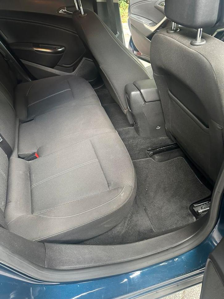 Opel Astra 1.4 Turbo 103KW ST 2011 Blauw, Auto's, Opel, Particulier, Astra, Benzine, A, Stationwagon, Handgeschakeld, Origineel Nederlands