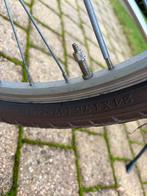 Meisjesfiets 24 inch Flyke roze, Ophalen, Flyke, Handrem, Gebruikt