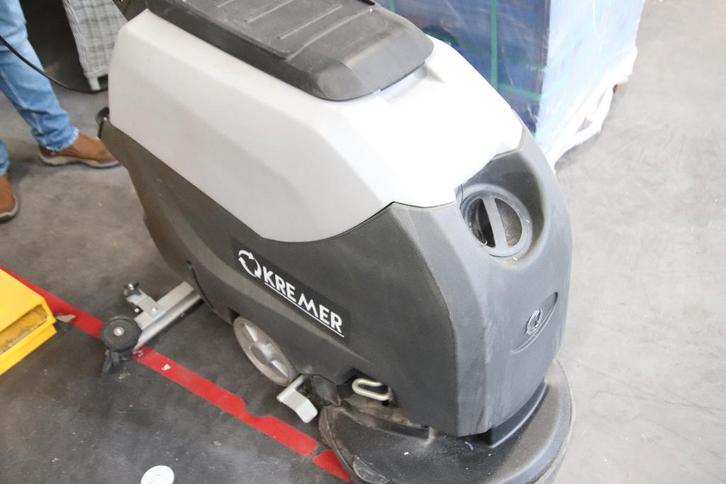 Kremer schrob zuig machine KR-FL50A V2, Doe-het-zelf en Verbouw, Reinigingsmachines, Zo goed als nieuw, Schrobmachine, Ophalen