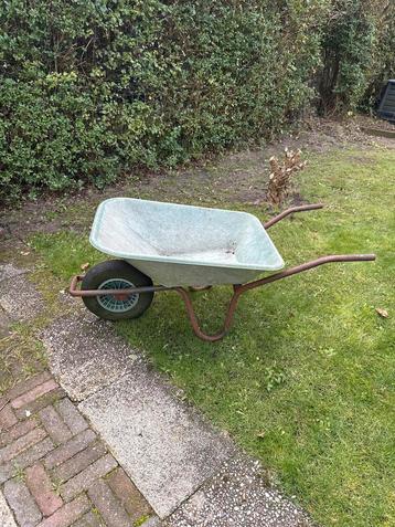 Kunststof Kruiwagen - Tuinieren wordt makkelijker! beschikbaar voor biedingen