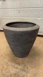 Zwarte stenen potten bloempot, Tuin en Terras, Steen, Gebruikt, Rond, Tuin