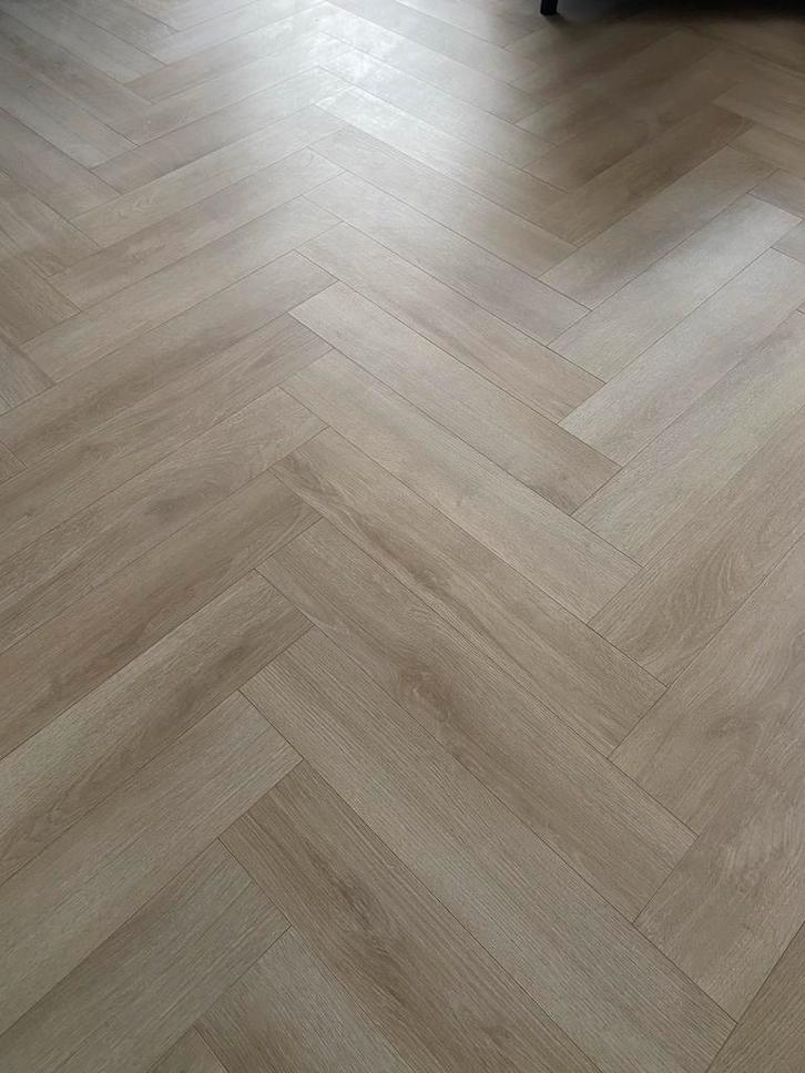 Visgraat Laminaat Gamma Elan Zand/Beige - 45m2, Doe-het-zelf en Verbouw, Vloerdelen en Plavuizen, Zo goed als nieuw, Laminaat