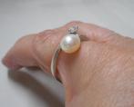 Zilveren ring met echte parel en steentje maat 18.5 nr.129, 18 tot 19, Verzenden, Zo goed als nieuw, Dame