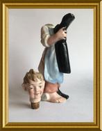 Oud kannetje in de vorm van een schoenmaker met laarzen, Antiek en Kunst, Ophalen of Verzenden