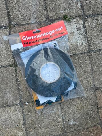 Glasmontage isolatie set beschikbaar voor biedingen
